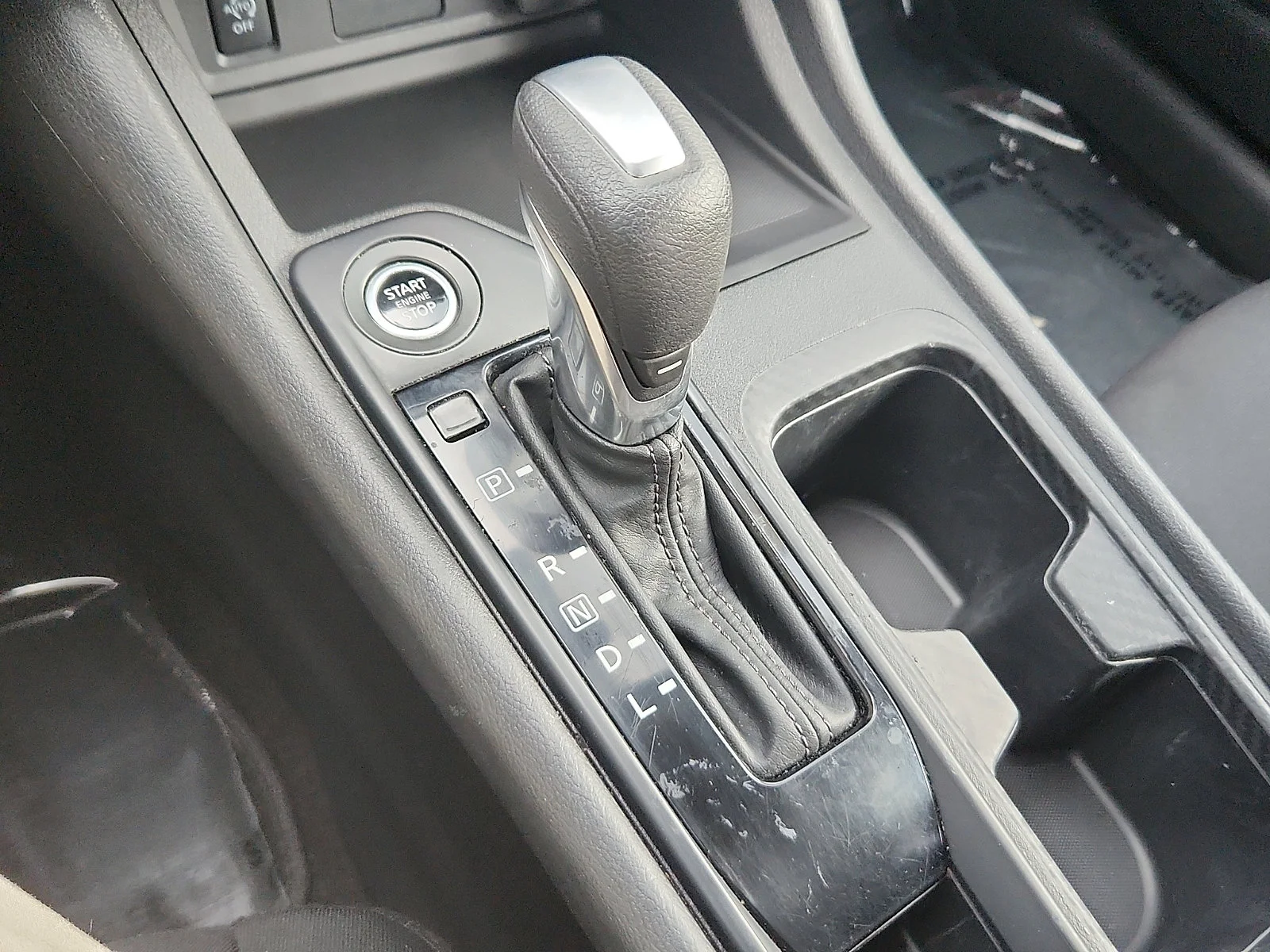 Used 2024 Gray Nissan S image 14