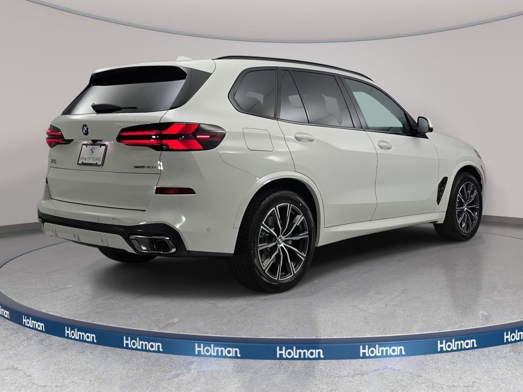 New 2026 Alpine White BMW xDrive40i image 5