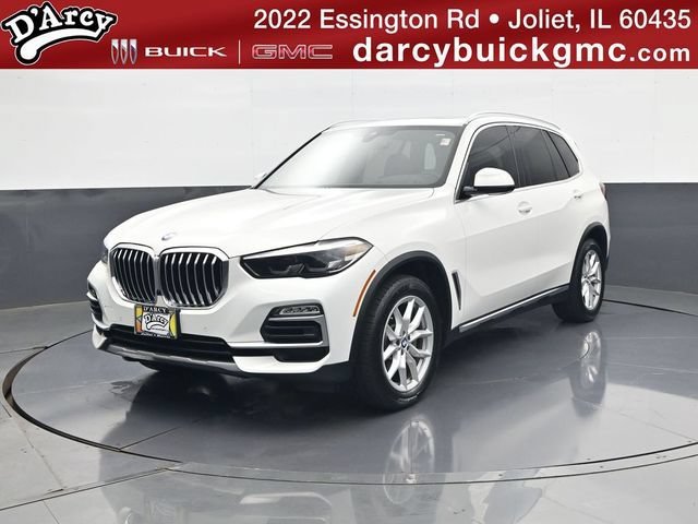 Used 2021 White BMW xDrive40i image 1