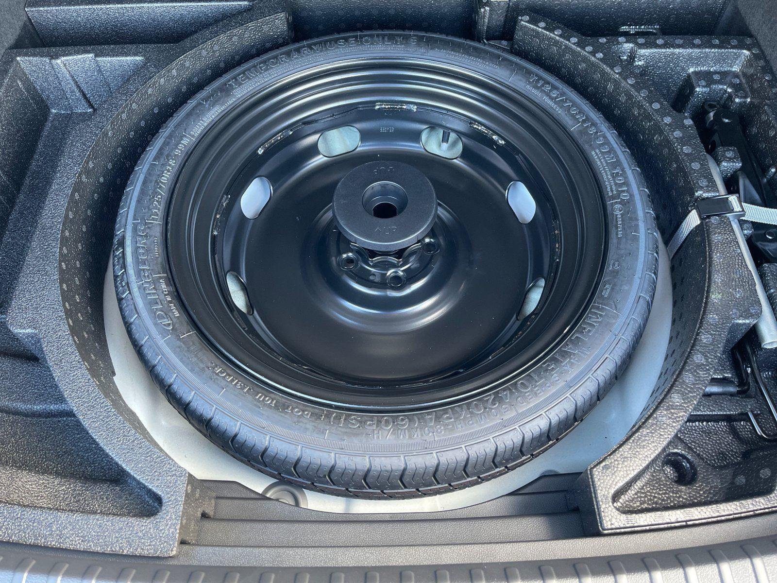 New 2026  Volkswagen SE image 36