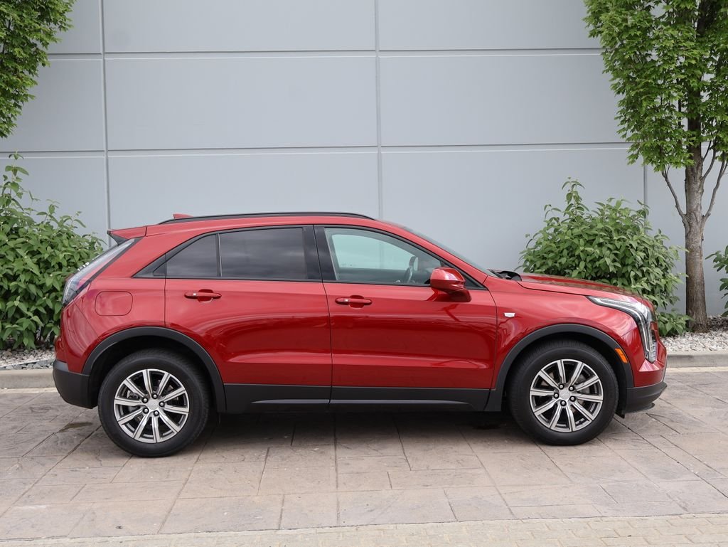 Used 2020 Red Cadillac Sport image 5