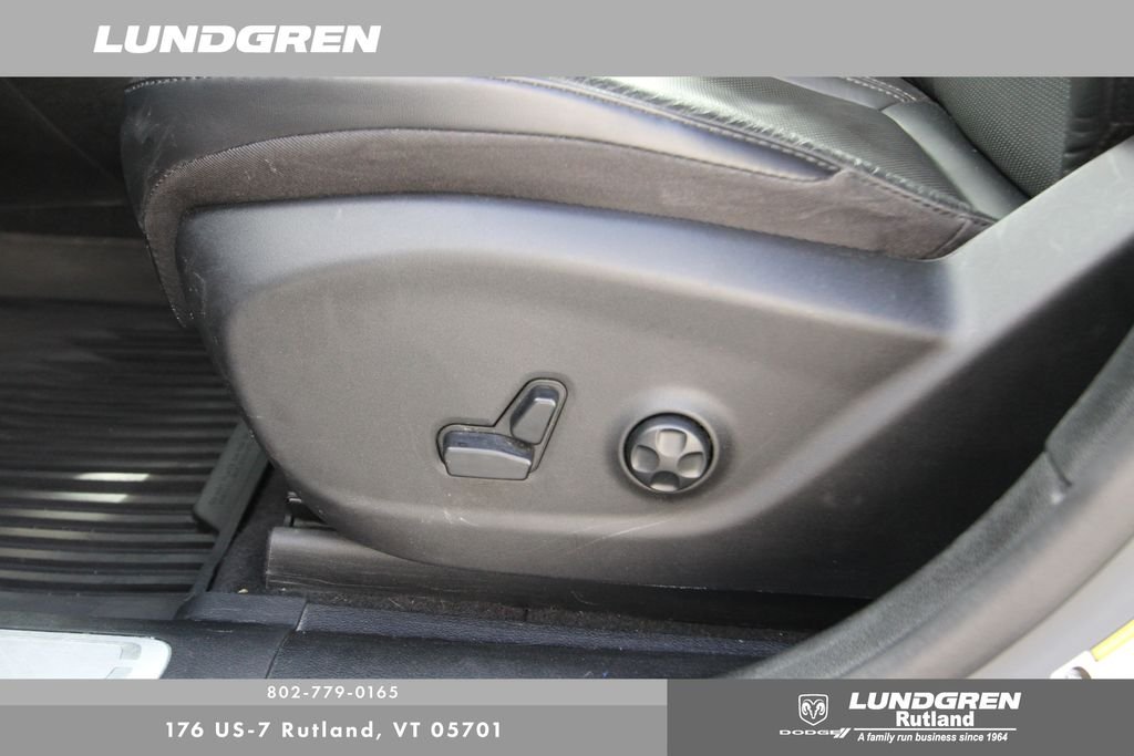Used 2021 Gray Jeep Limited image 18