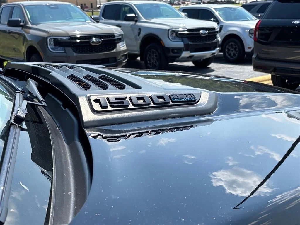 Used 2022 Black Ram Sport image 11