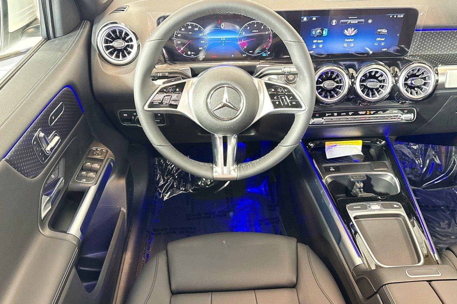 New 2026 Polar White Mercedes-Benz GLB 250 image 20