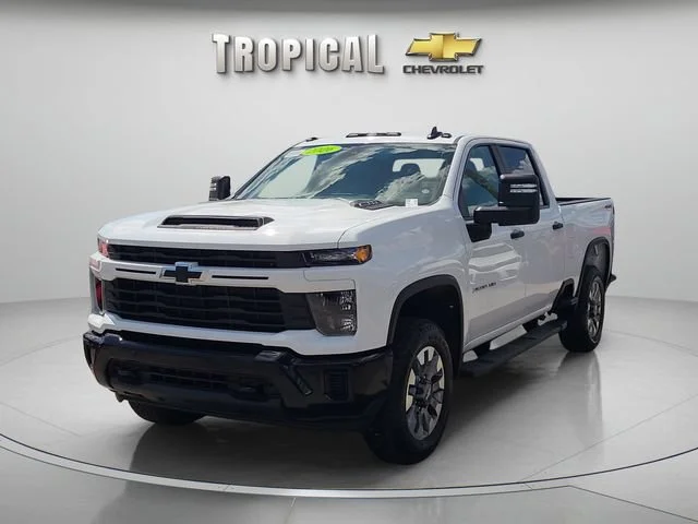 2026 Chevrolet Silverado 2500 HD Custom