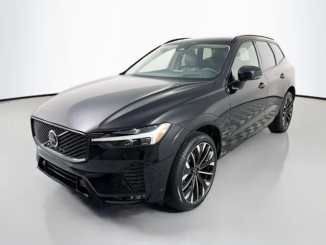 2026 Volvo XC60 B5 Ultra