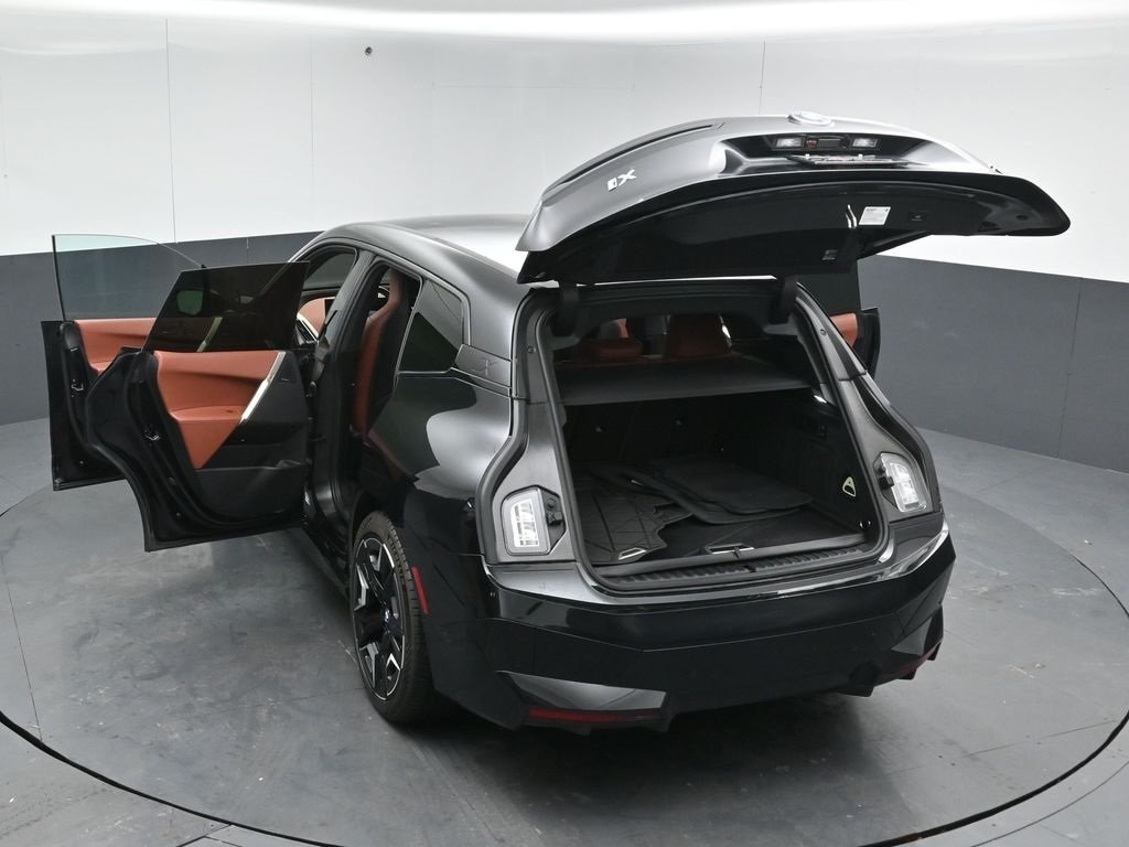 2023 BMW IX - Image 58