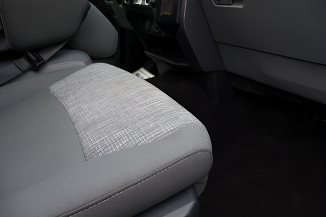 Used 2023 Gray Metallic Ford XLT image 19