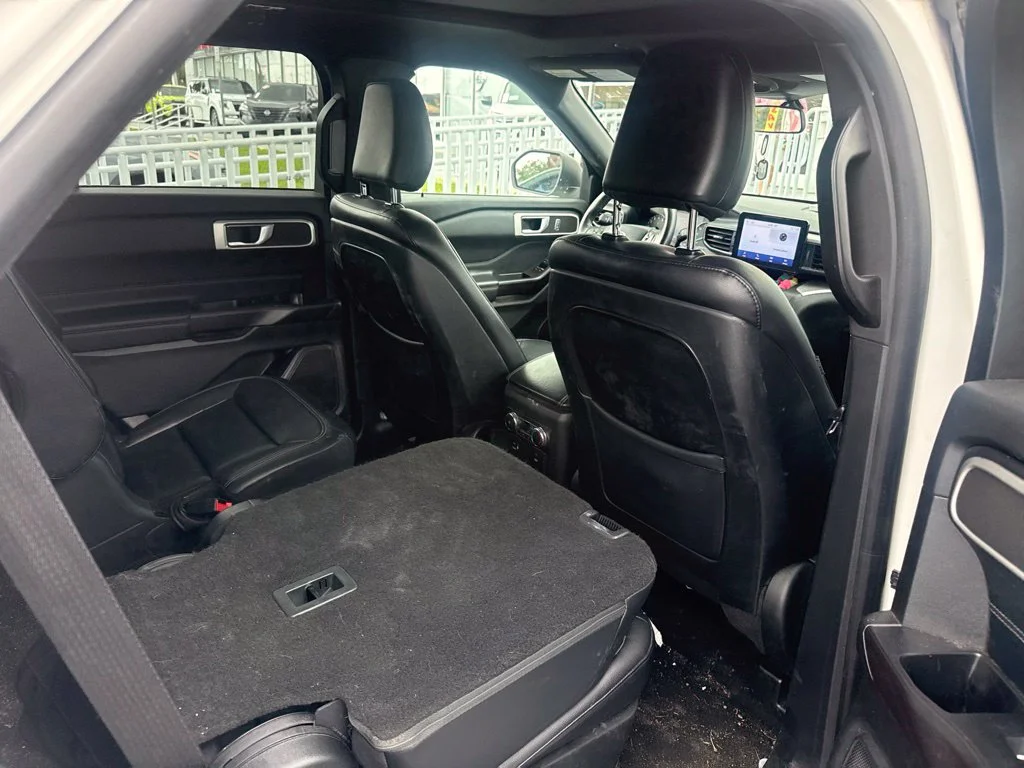 Used 2020 White Metallic Ford XLT image 10