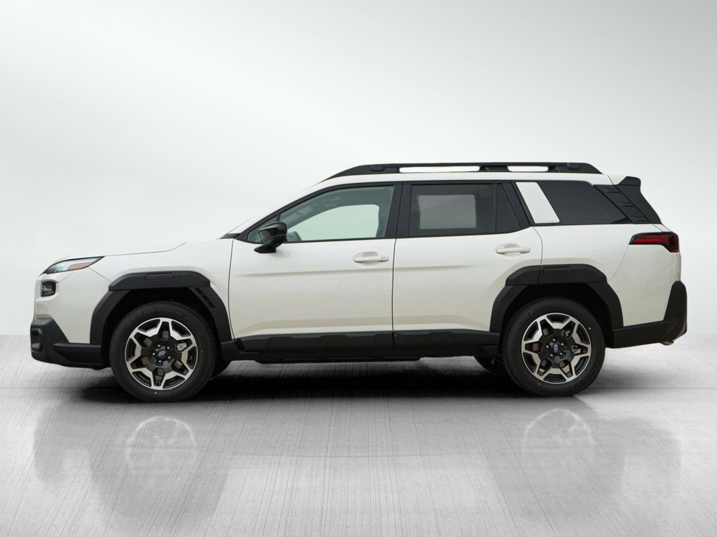 New 2026 CRYSTAL WHITE PEARL Subaru Touring image 4