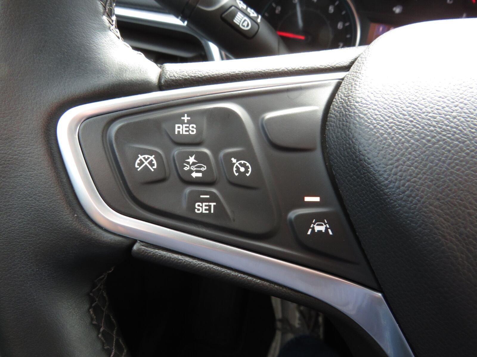 Used 2023 Radiant Red Tintcoat Chevrolet LT image 34