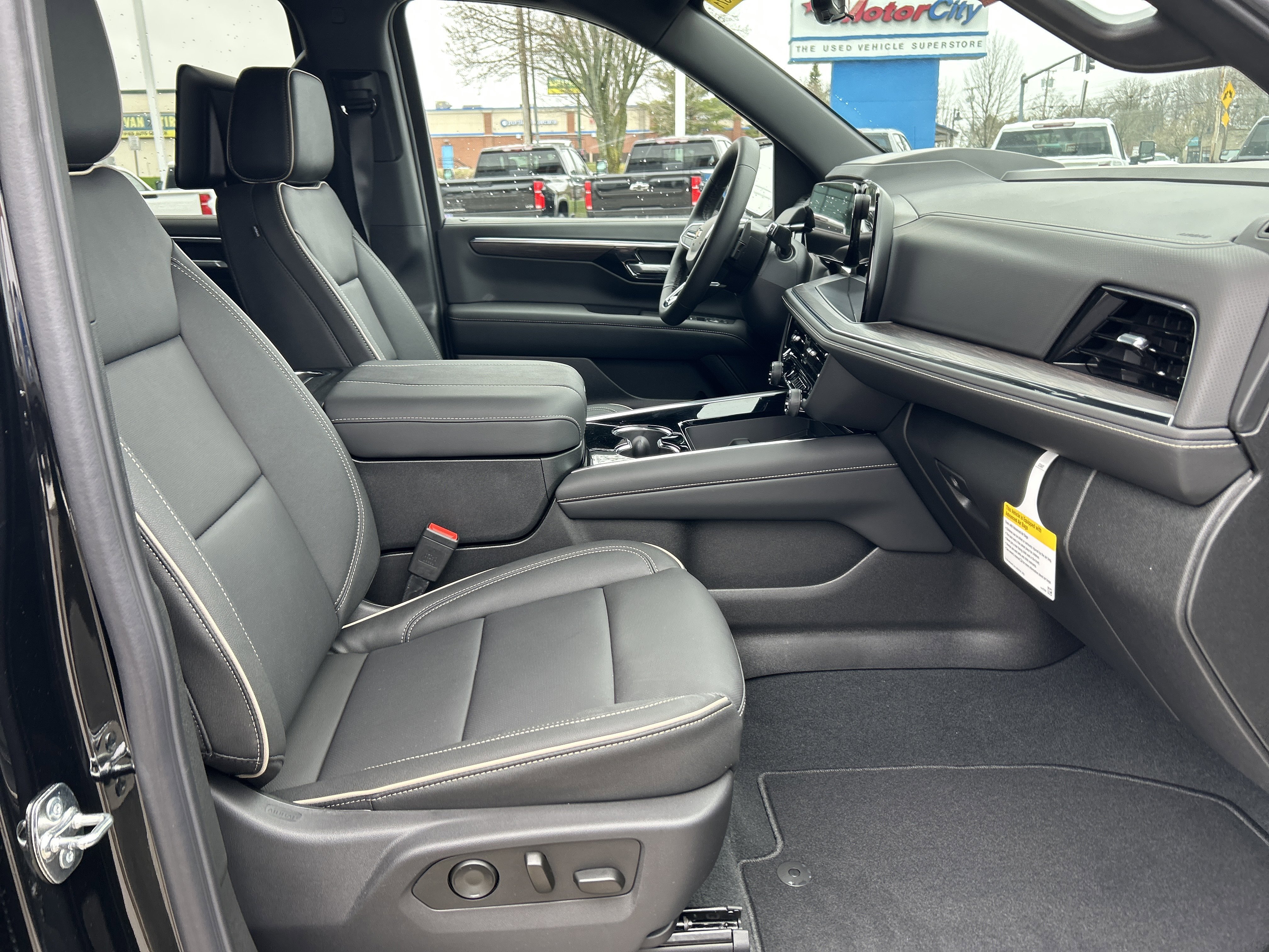New 2026 Black Chevrolet Premier image 10