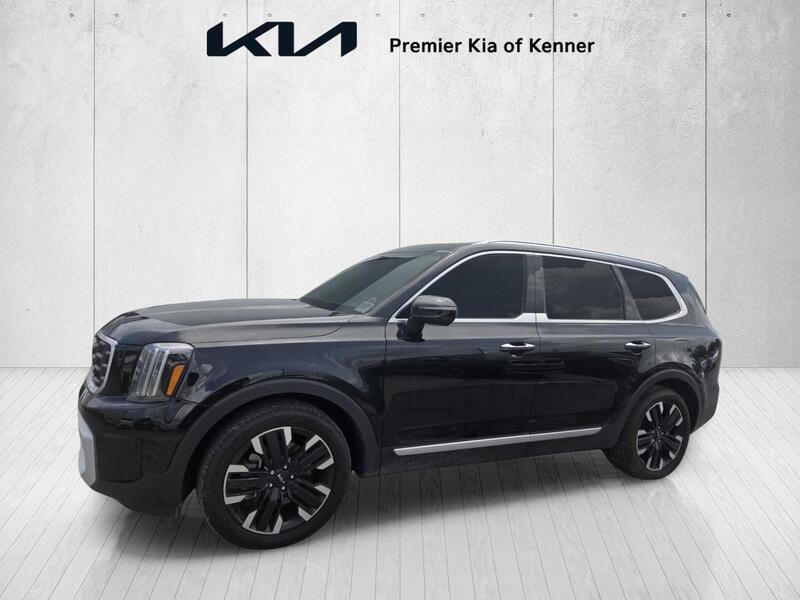 Used 2025 Black Kia SX image 1