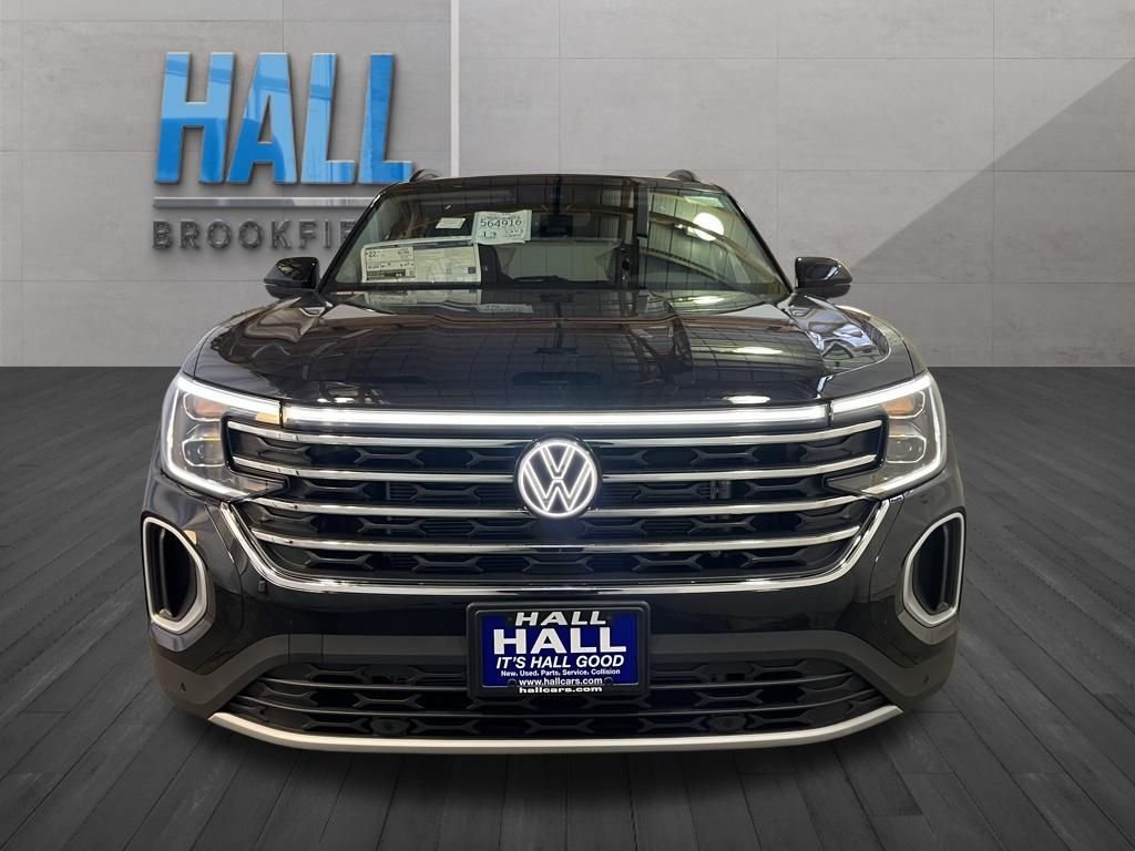 New 2026 Black Volkswagen 2.0T SE w/Technology image 8
