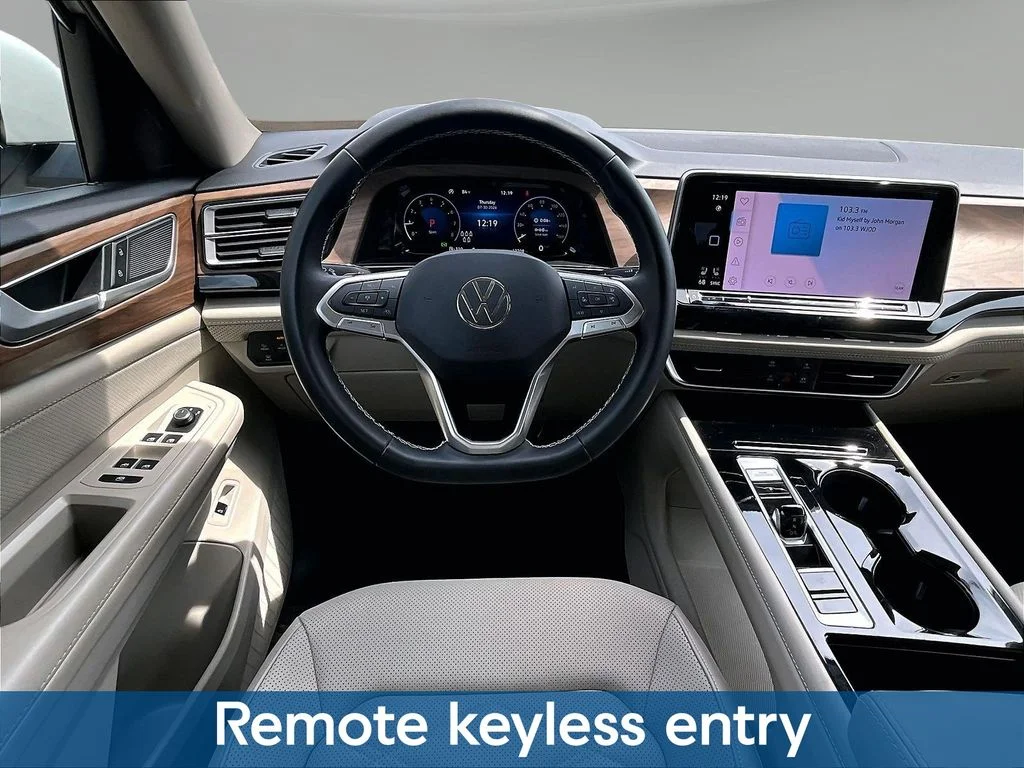 2026 Volkswagen Atlas SE w/Tech - Photo 11