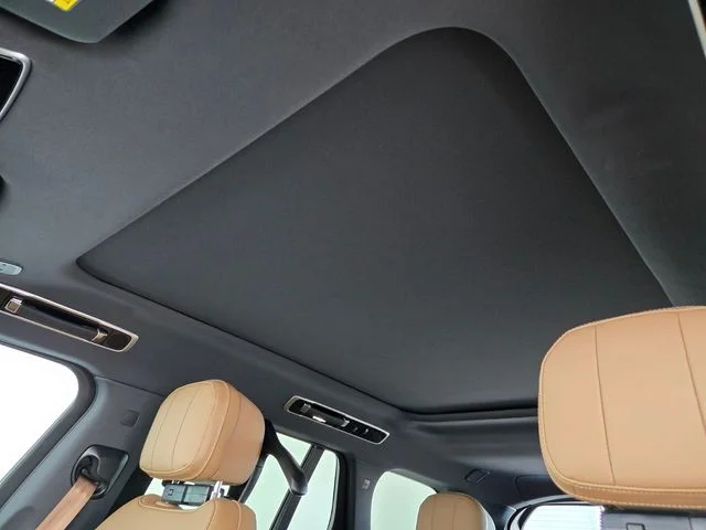 New 2026 Charente Grey Land Rover SE image 11