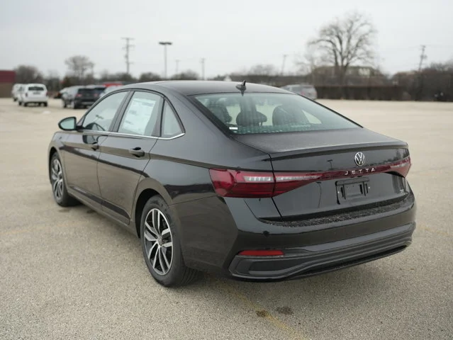 New 2026 Deep Black Pearl Volkswagen 1.5T SE image 5