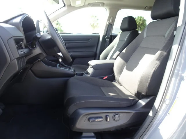 Used 2026 Urban Gray Pearl Honda EX image 20