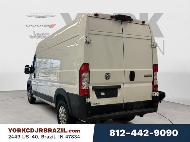 New 2026 Bright White Clear-Coat Exterior Paint RAM High Roof image 3