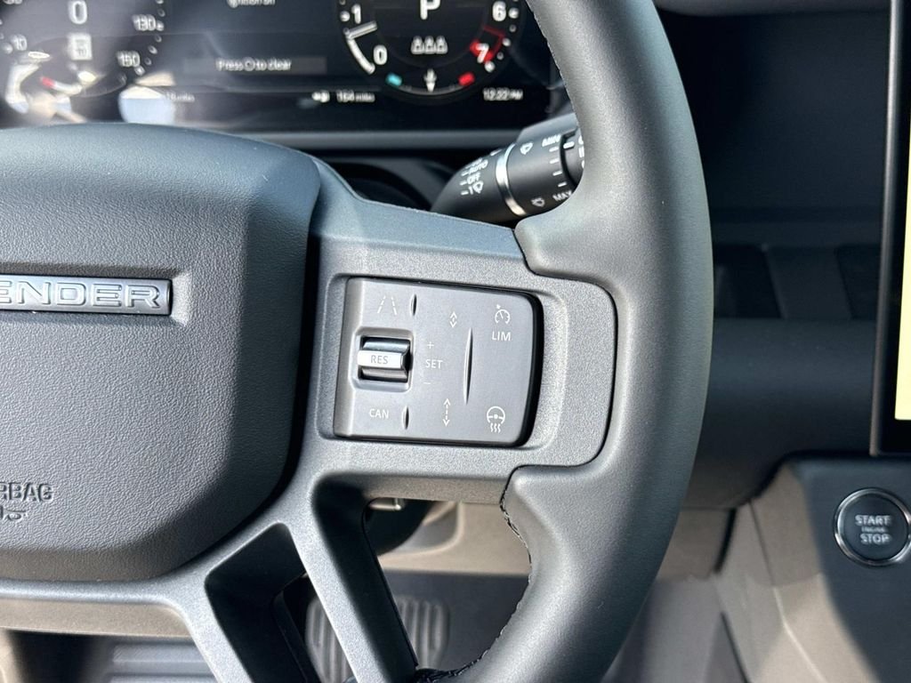 New 2026 Santorini Black Land Rover S image 6