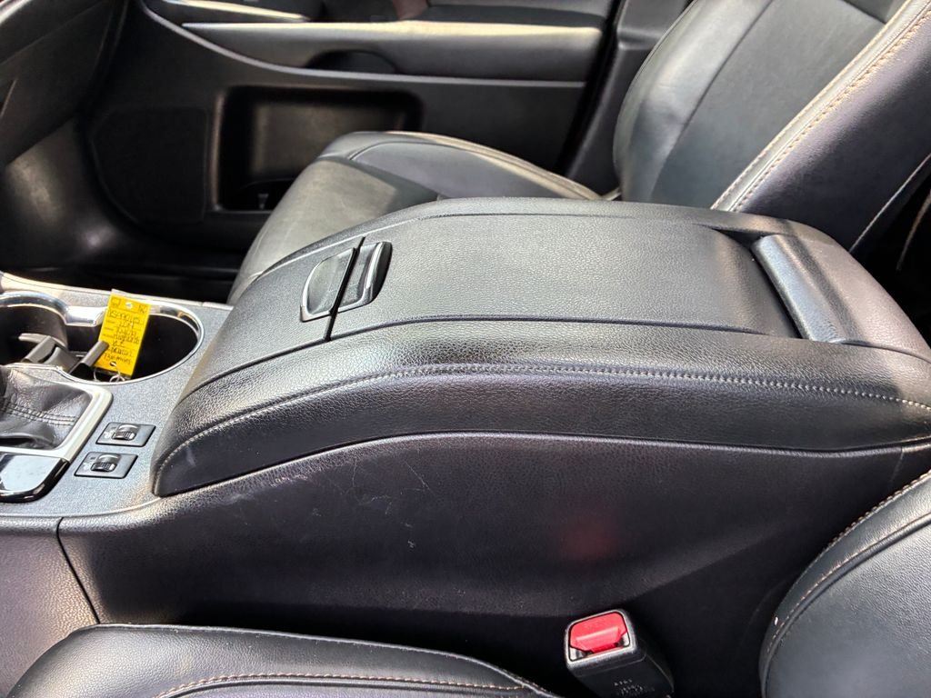 Used 2019 Red Toyota XLE image 18