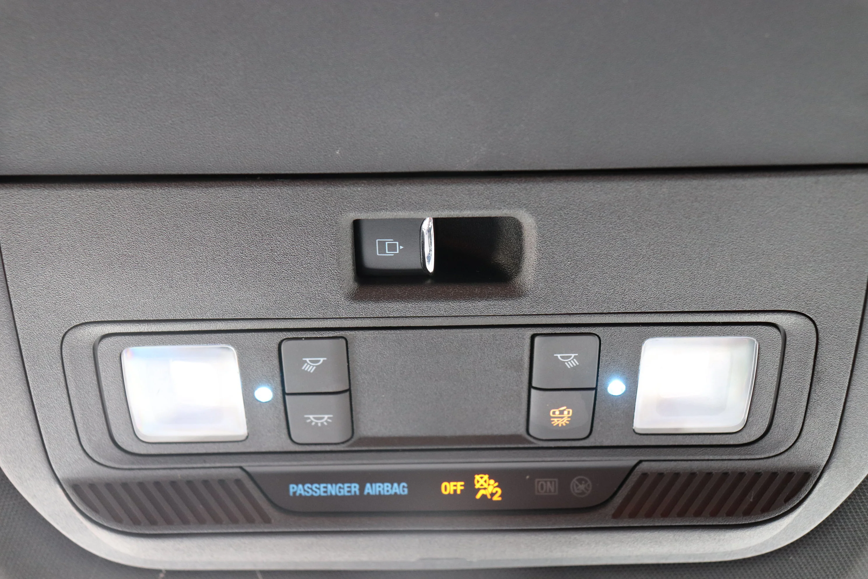 Used 2023 Blue Ford XL 4WD SuperCrew 5.5