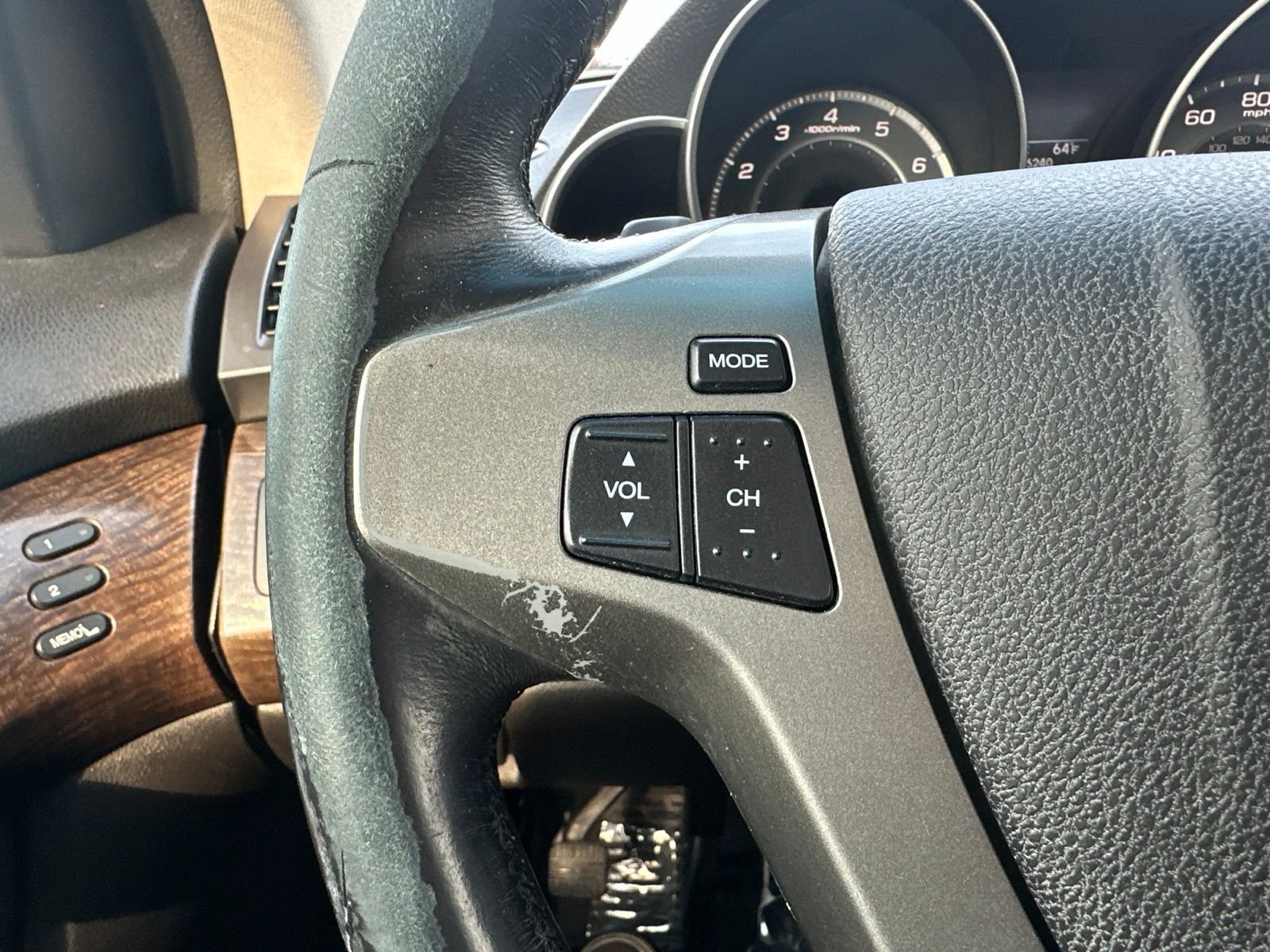 Used 2013 Black Acura Technology image 65