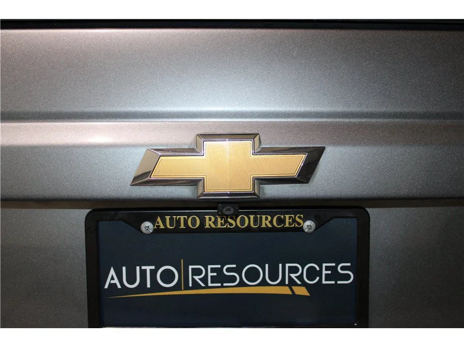 Used 2020 Satin Steel Metallic Chevrolet LT image 19