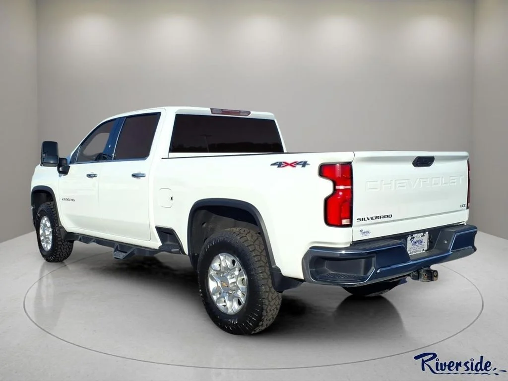 Used 2024 White Chevrolet LTZ image 4