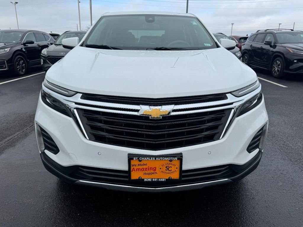 Used 2023 White Chevrolet LT image 8