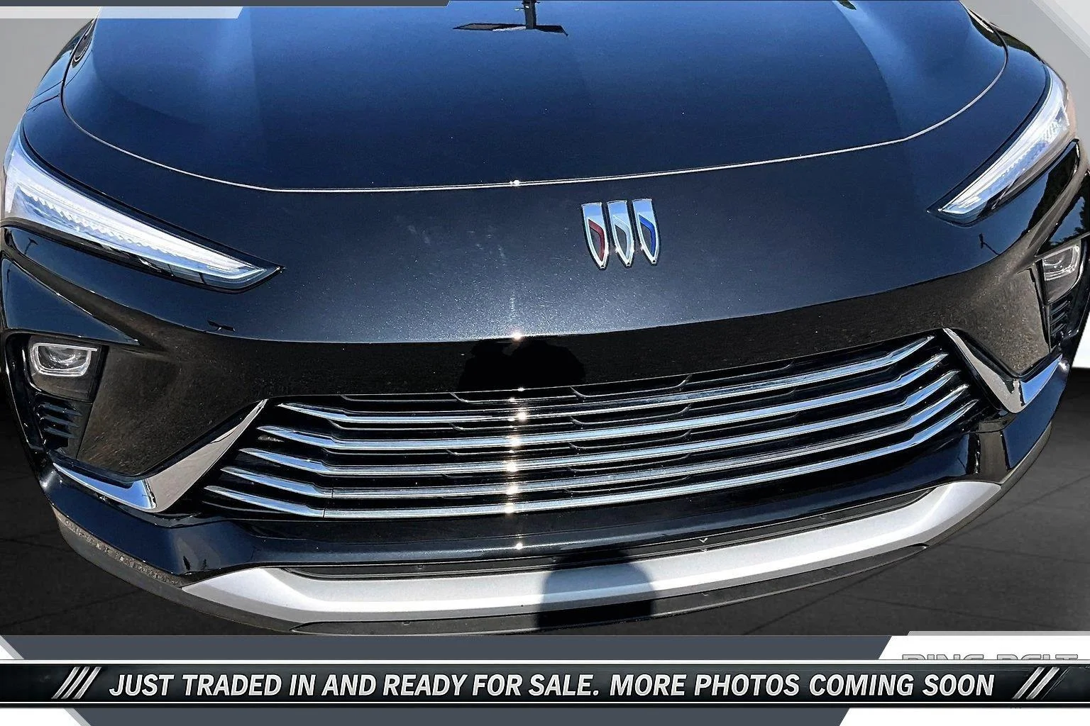 Used 2025 Ebony Twilight Metallic Buick Preferred image 22