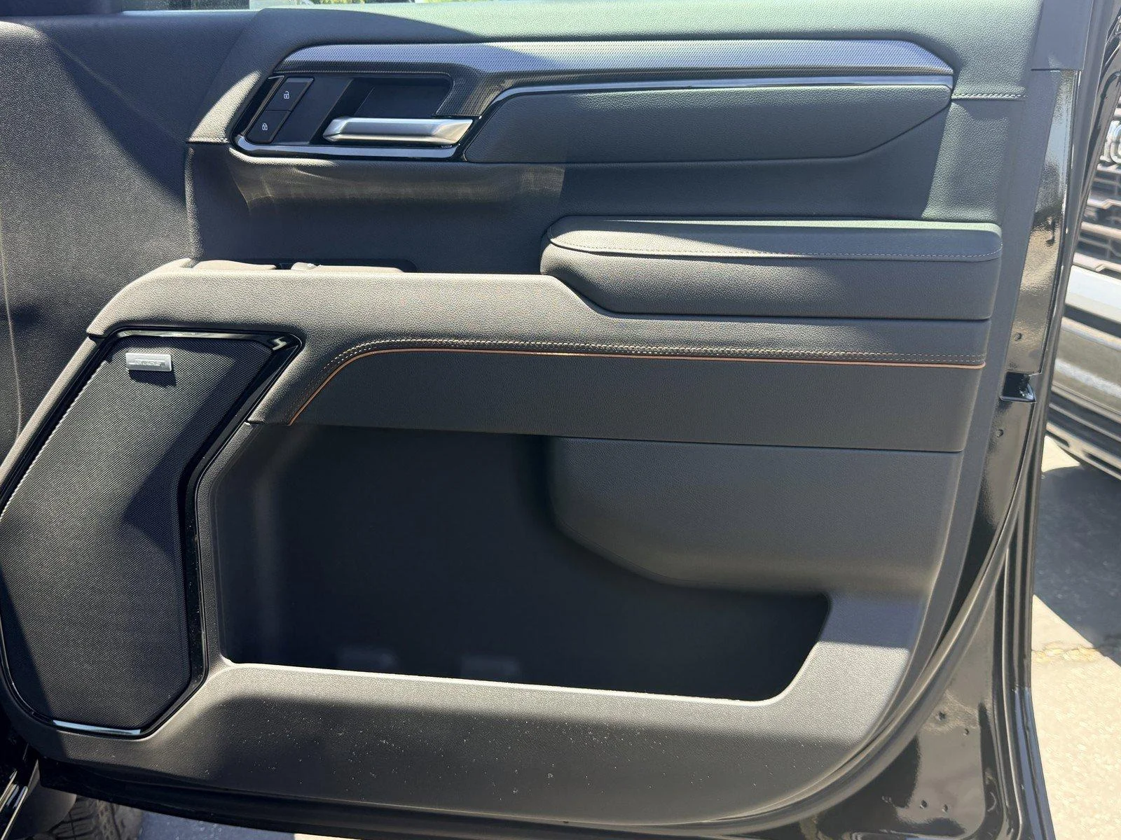 New 2026 Onyx Black GMC AT4 image 9