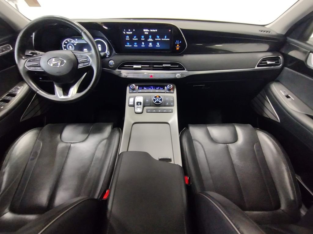 Used 2022 Rainforest Hyundai Limited image 43