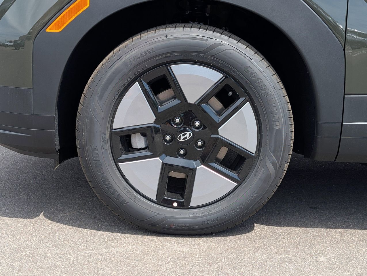 New 2026 Rockwood Green Hyundai SEL image 5