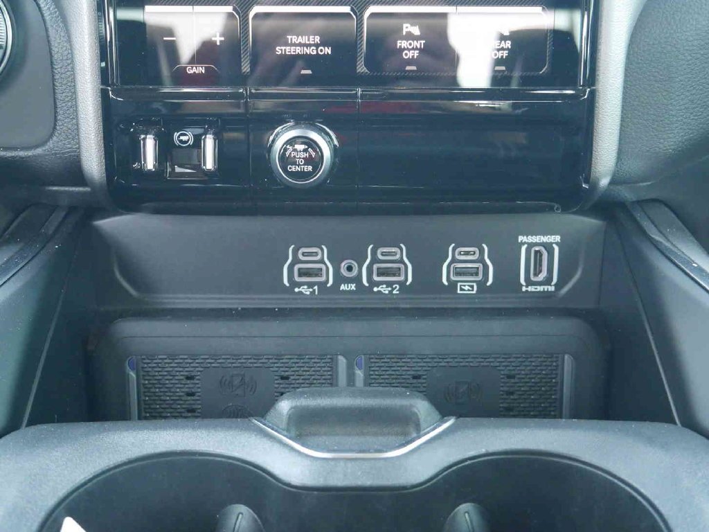 2026 RAM 1500 Laramie - Photo 7