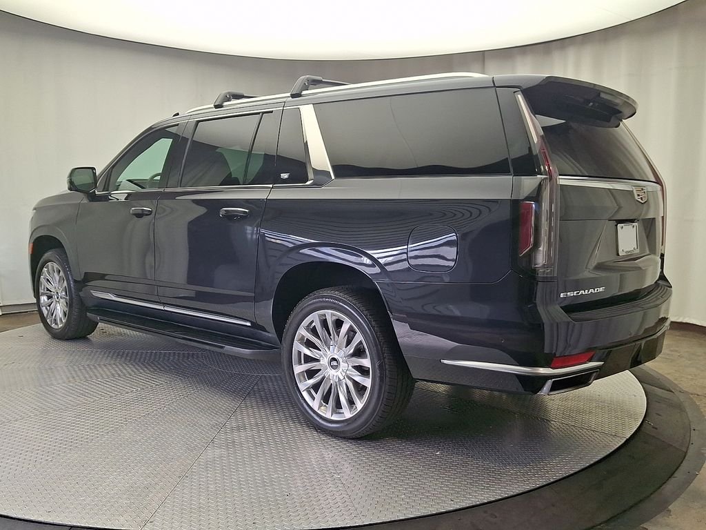 Used 2023 Galactic Gray Cadillac Premium image 6