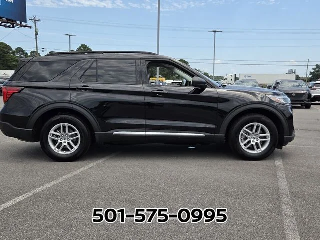 Used 2025 Black Ford Active image 6