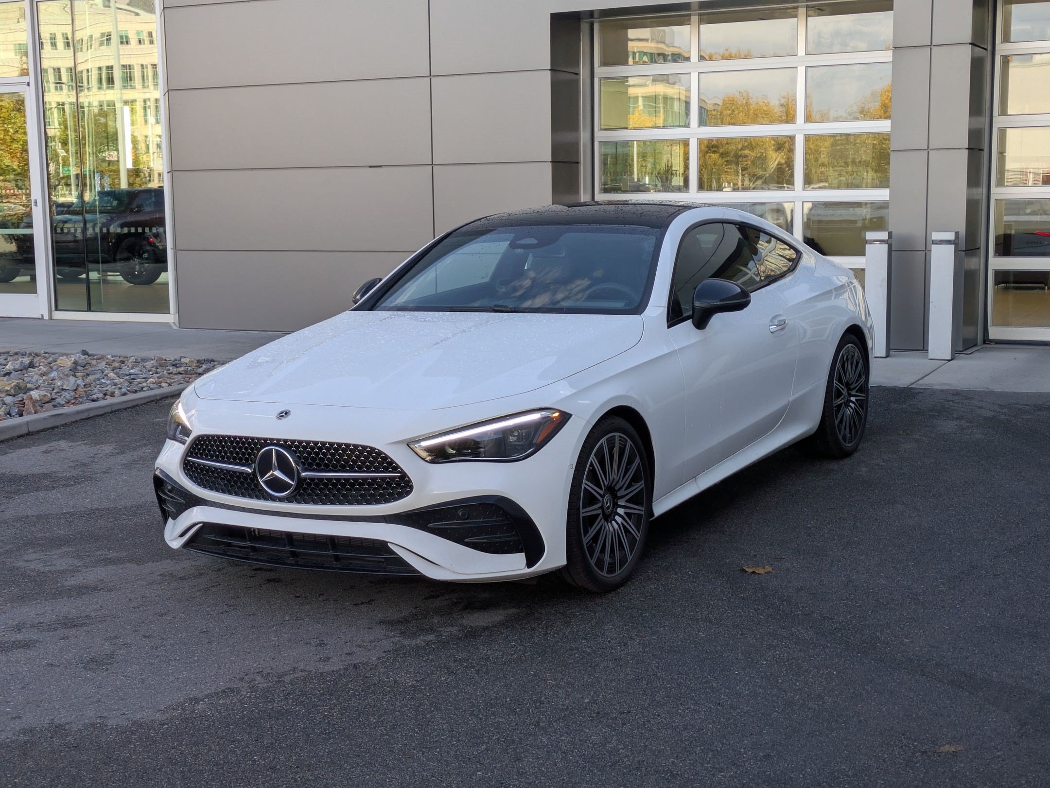 New 2026 Polar White Mercedes-Benz CLE 300 image 23