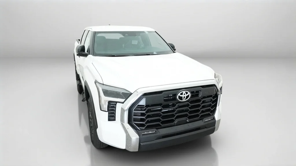 New 2026 Ice Cap Toyota SR5 image 4