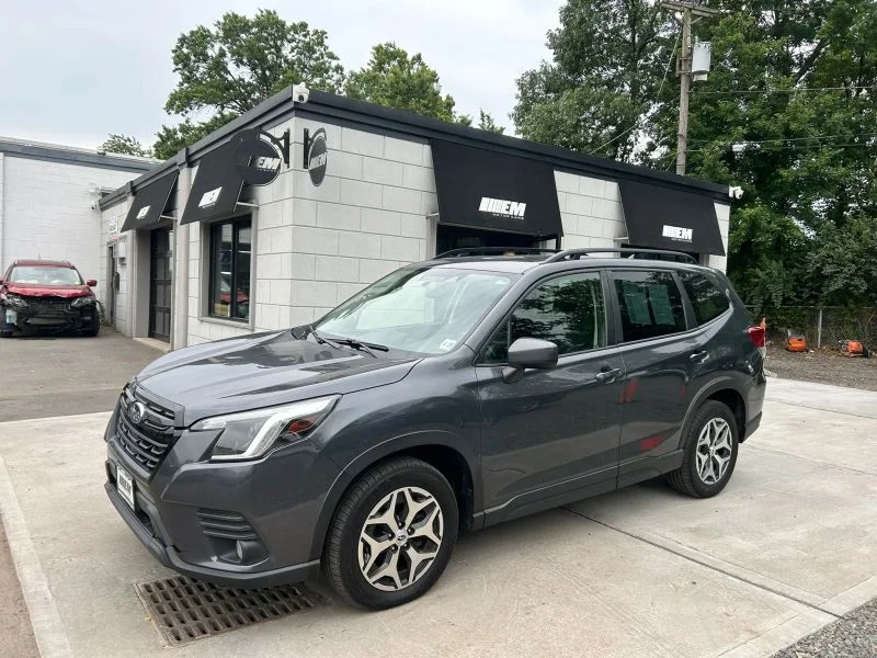 Used 2022 Gray Subaru Premium Sport Utility 4D image 3