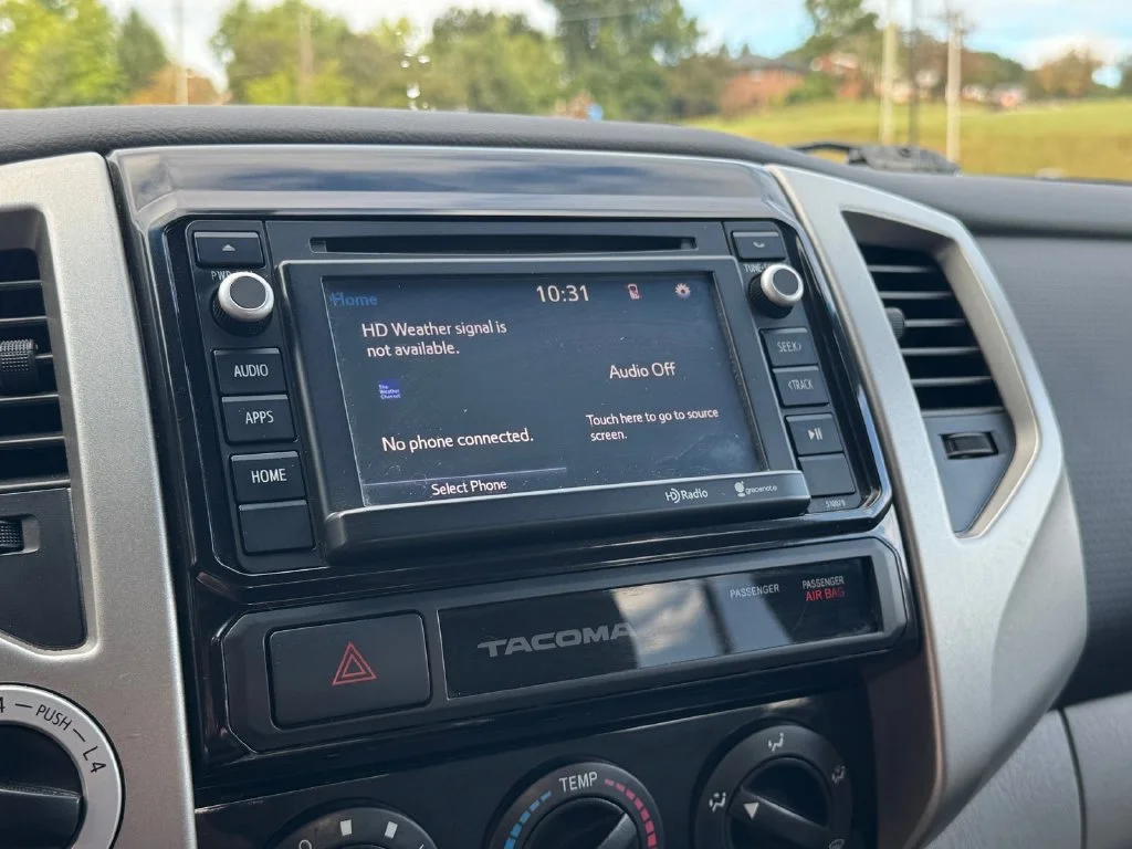 Used 2015 Gray Toyota Base image 25