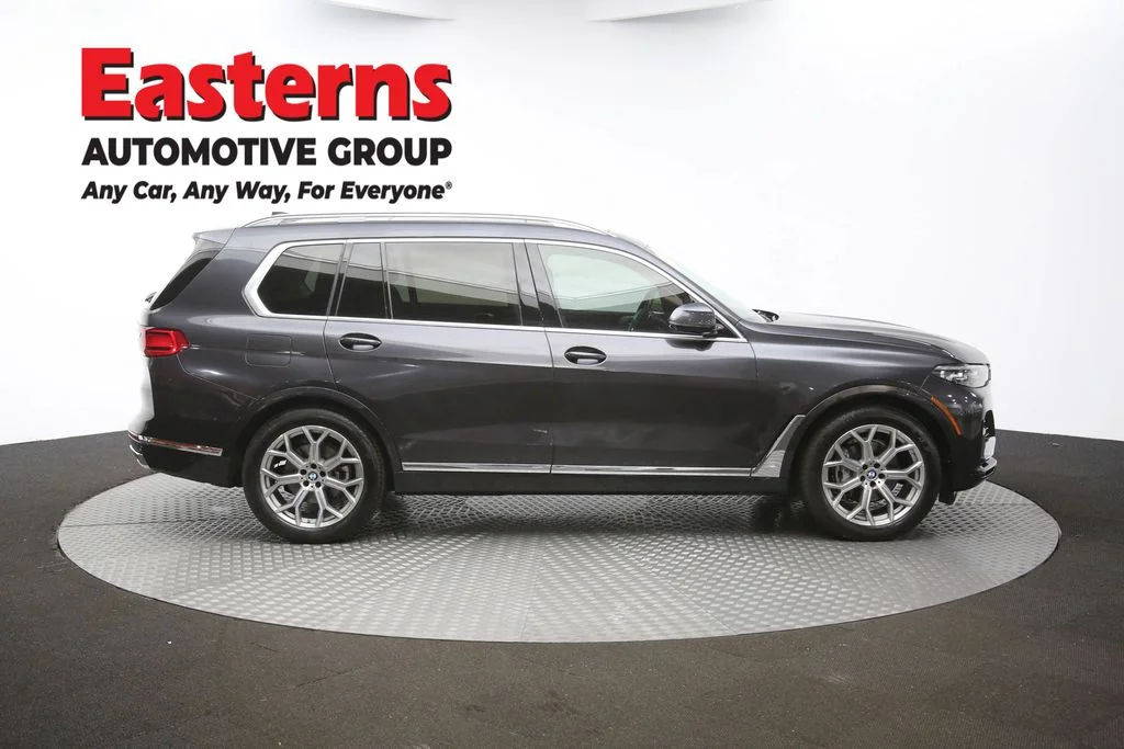 Used 2022 Gray BMW xDrive40i image 45