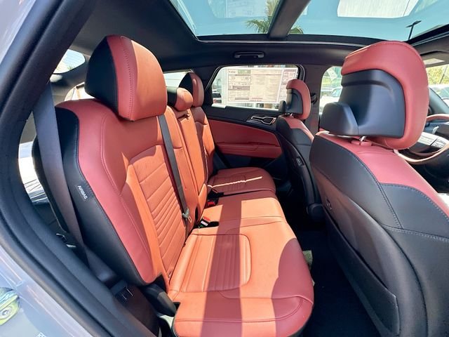 New 2026 Wolf Gray Kia SX image 29