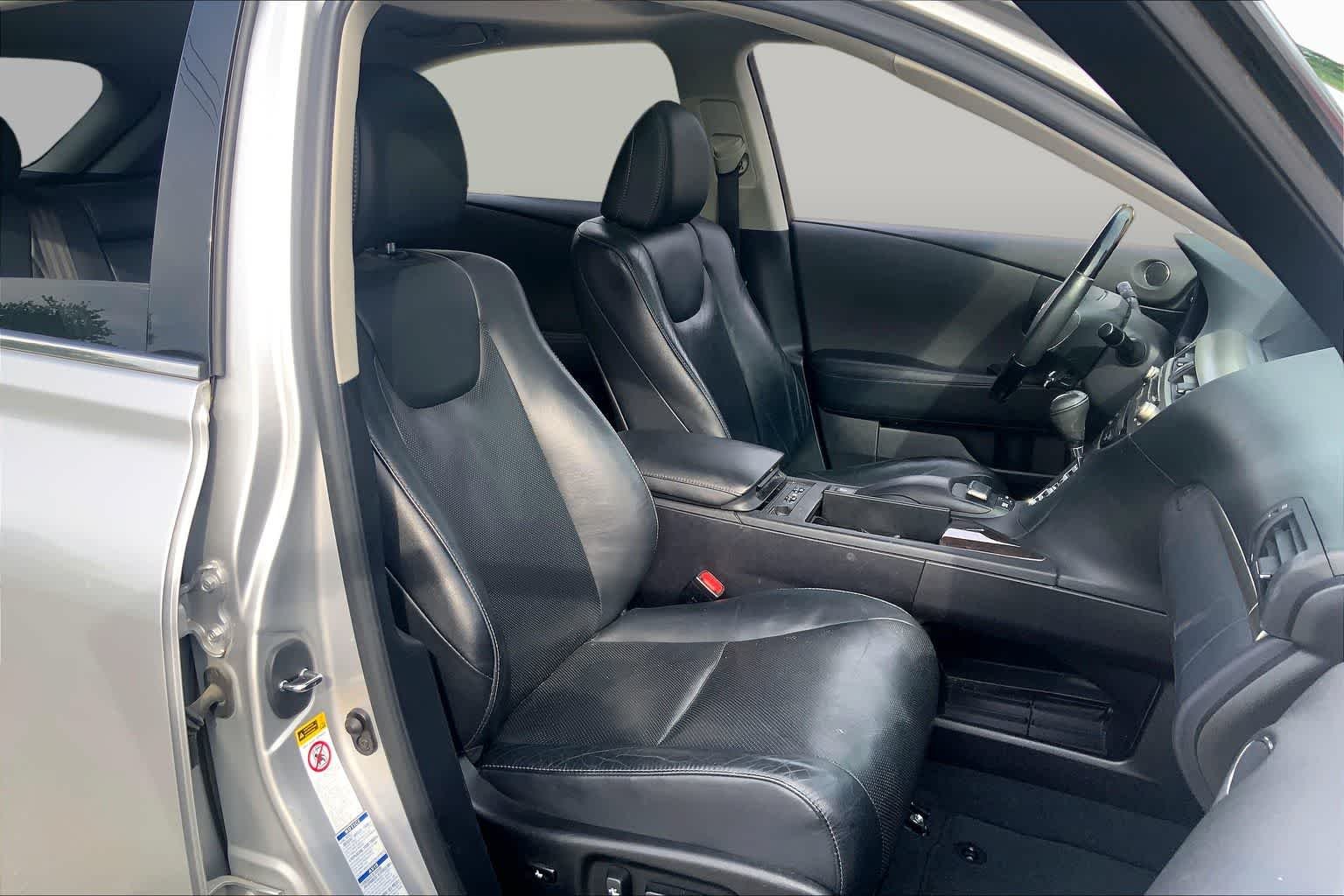 Used 2015 Silver Lining Metallic Lexus  image 9