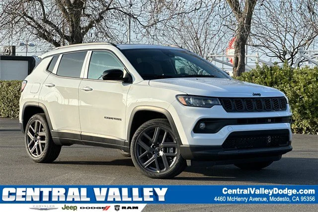 2026 Jeep Compass Altitude 4X4's photo