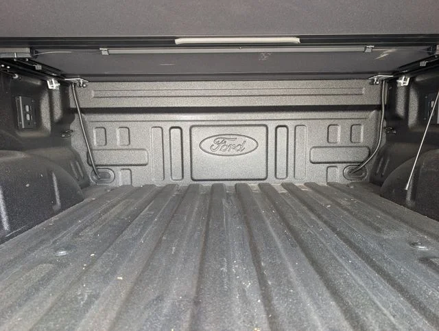 Used 2025 Gray Metallic Ford Platinum image 13