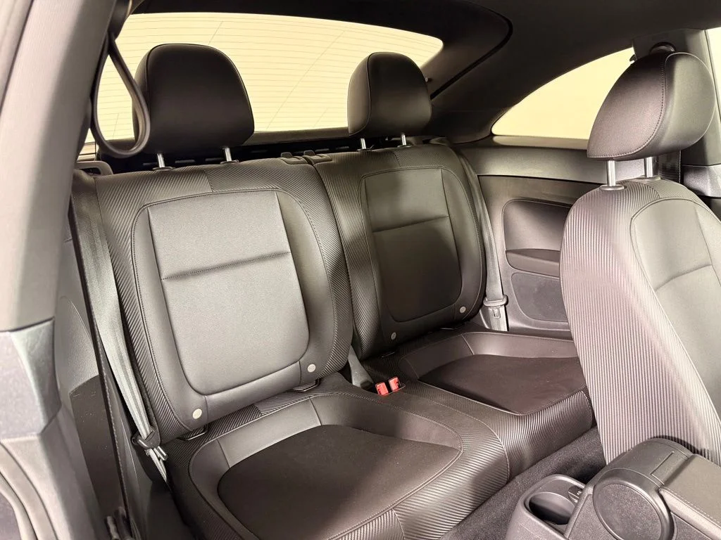 Used 2019 Gray Volkswagen 2.0T SE image 18