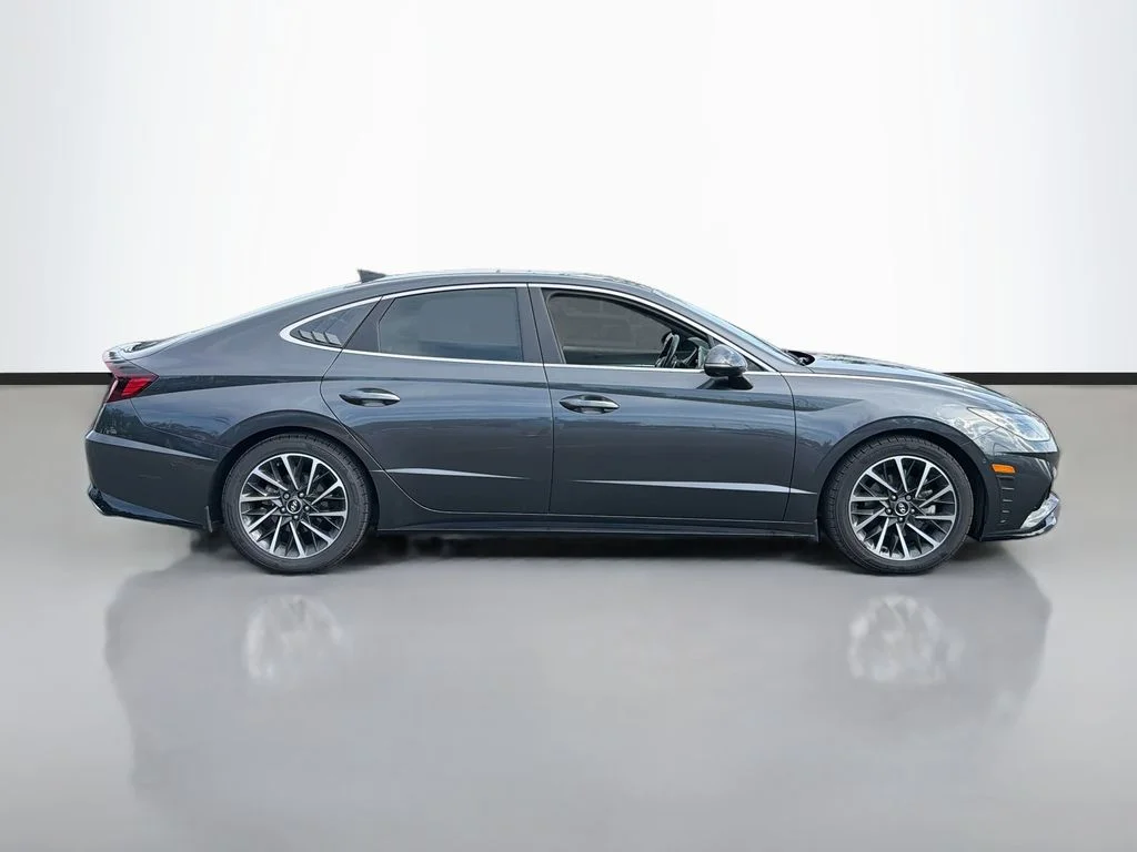 Used 2020 Gray Hyundai Limited image 4