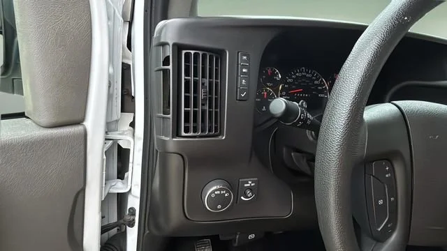 Used 2024 Summit White GMC Work Van image 21