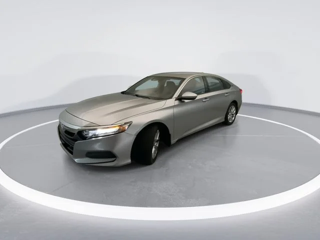 Used 2018  Honda LX image 2